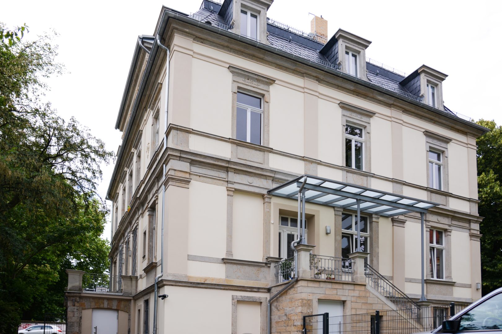 Villa Dresden SL